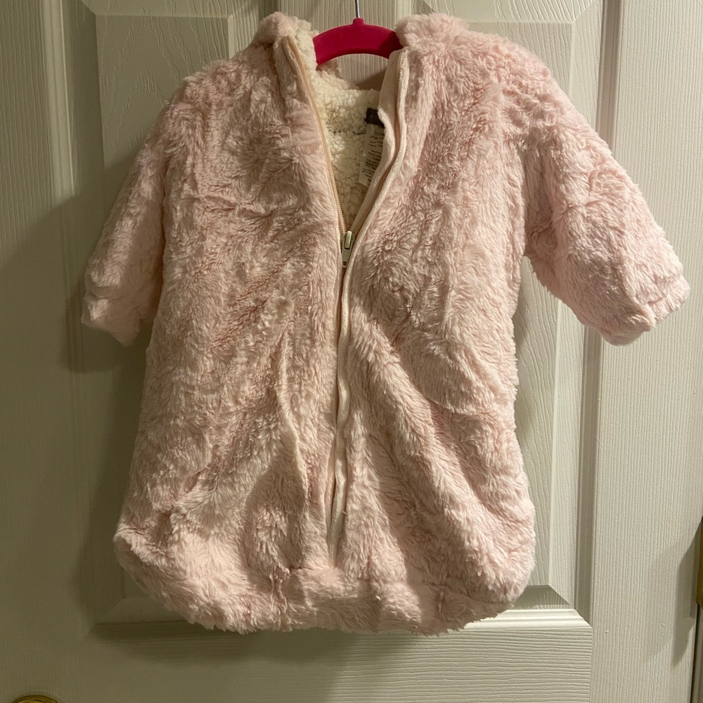 Petit Monde Pink Fleece Sleeper Jacket 0-3 months newborn infant girl So Soft